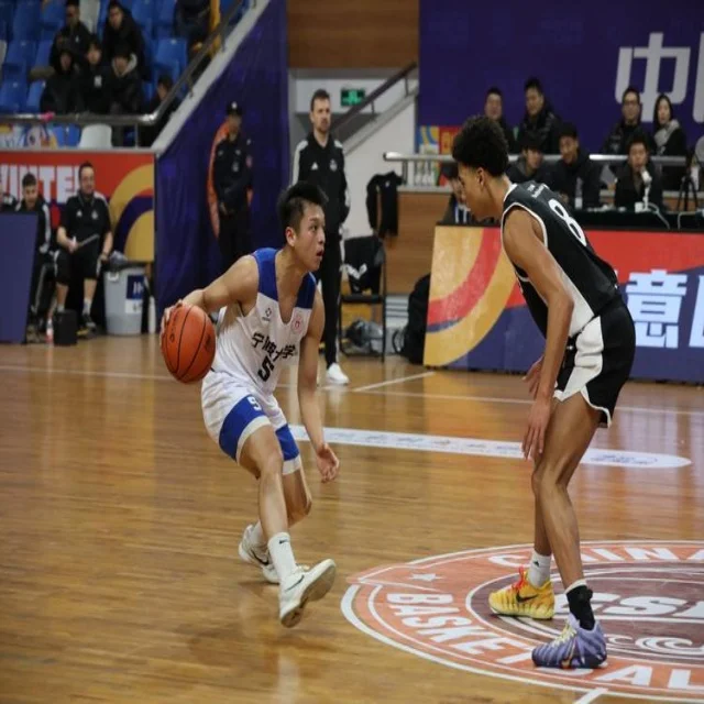 武磊伤停引关注复出时间成焦点